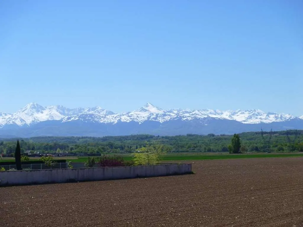 Kyriad Tarbes Odos Hotel