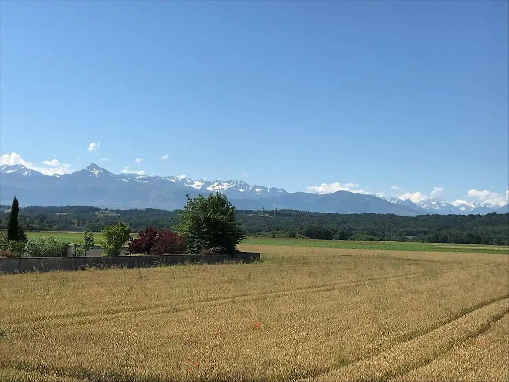 ホテル キリヤード タルブ オドス Odos フランス