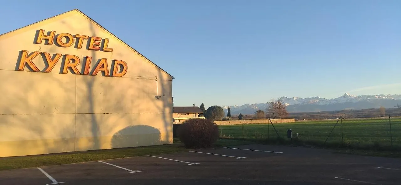 Kyriad Tarbes Odos