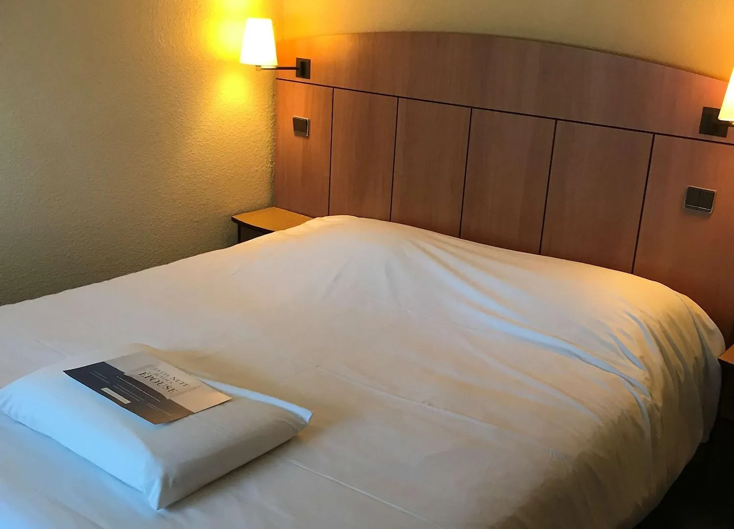 **  Kyriad Tarbes Odos Hotell Frankrike