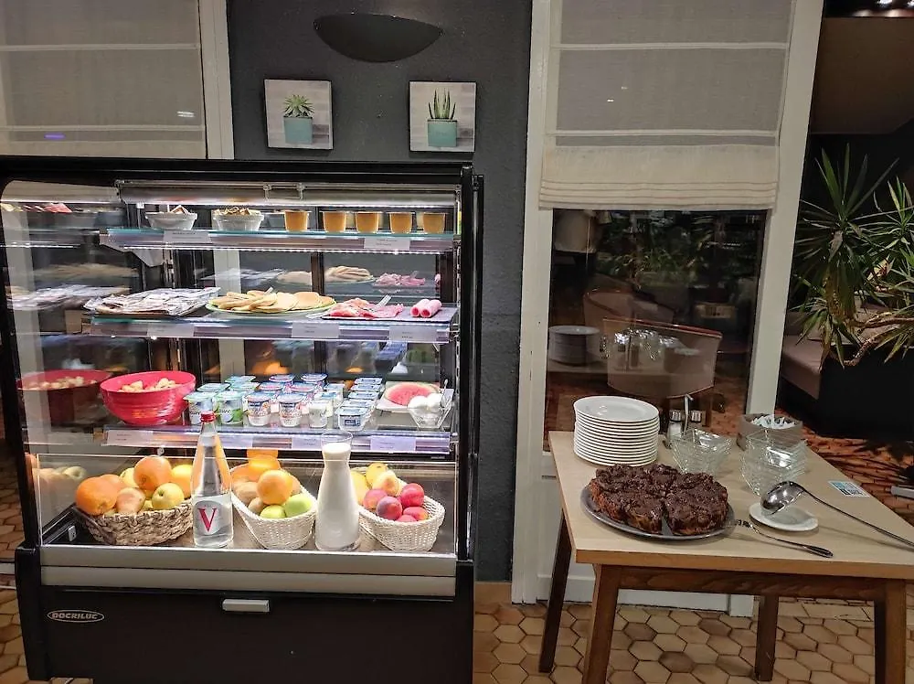 Hotel Kyriad Tarbes Odos